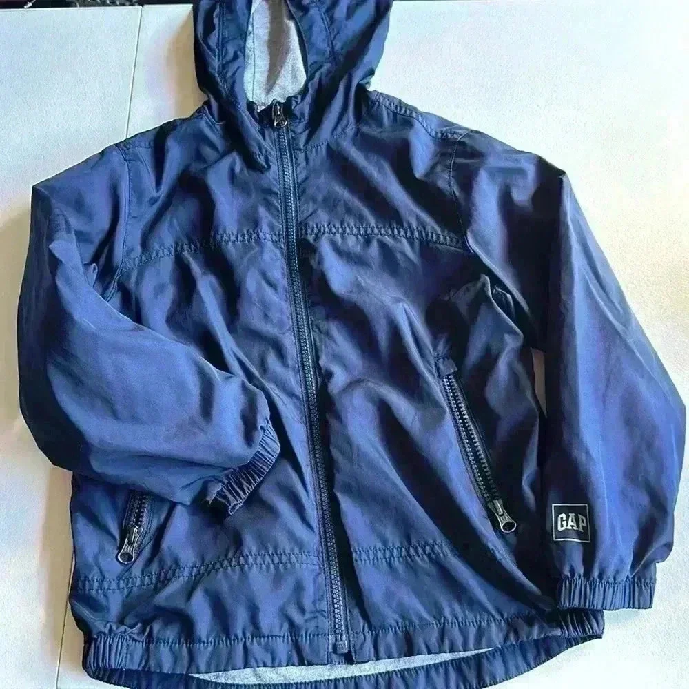 Gap kids